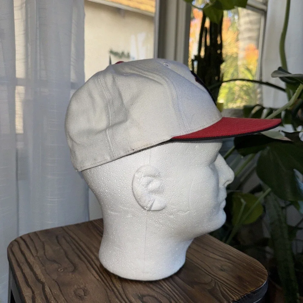 New York Yankees White/ Red Baseball Hat Size‎ 7 3/8